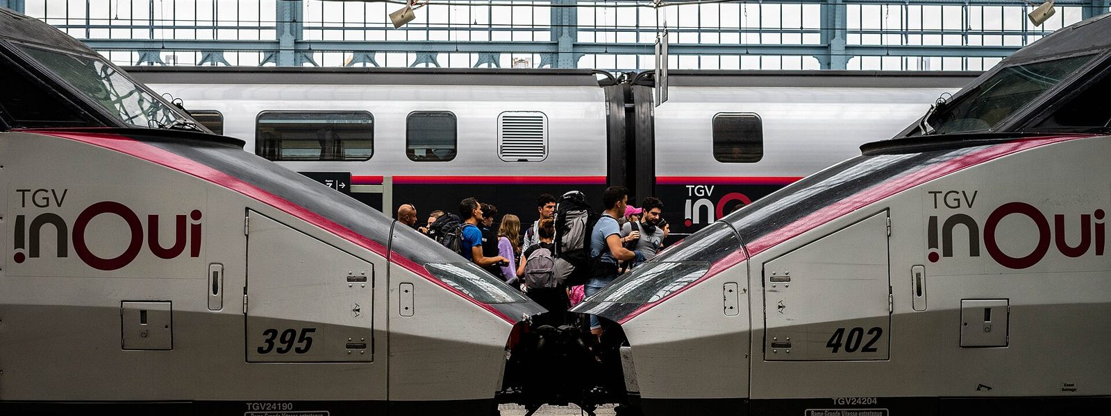 Deux TGV en gare de Bordeaux-Saint-Jean